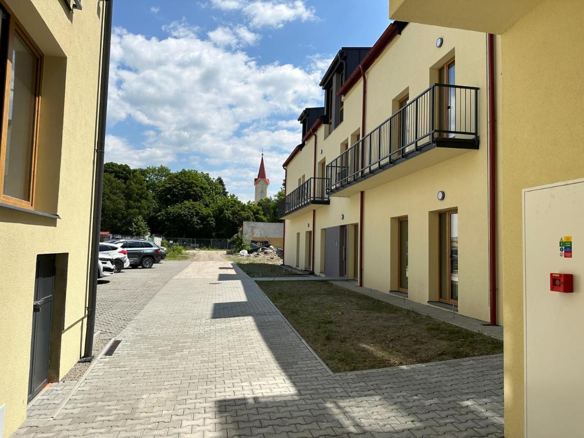Green Apartment - City Centre - Main Square Liptovsky Mikulas Bagian luar foto